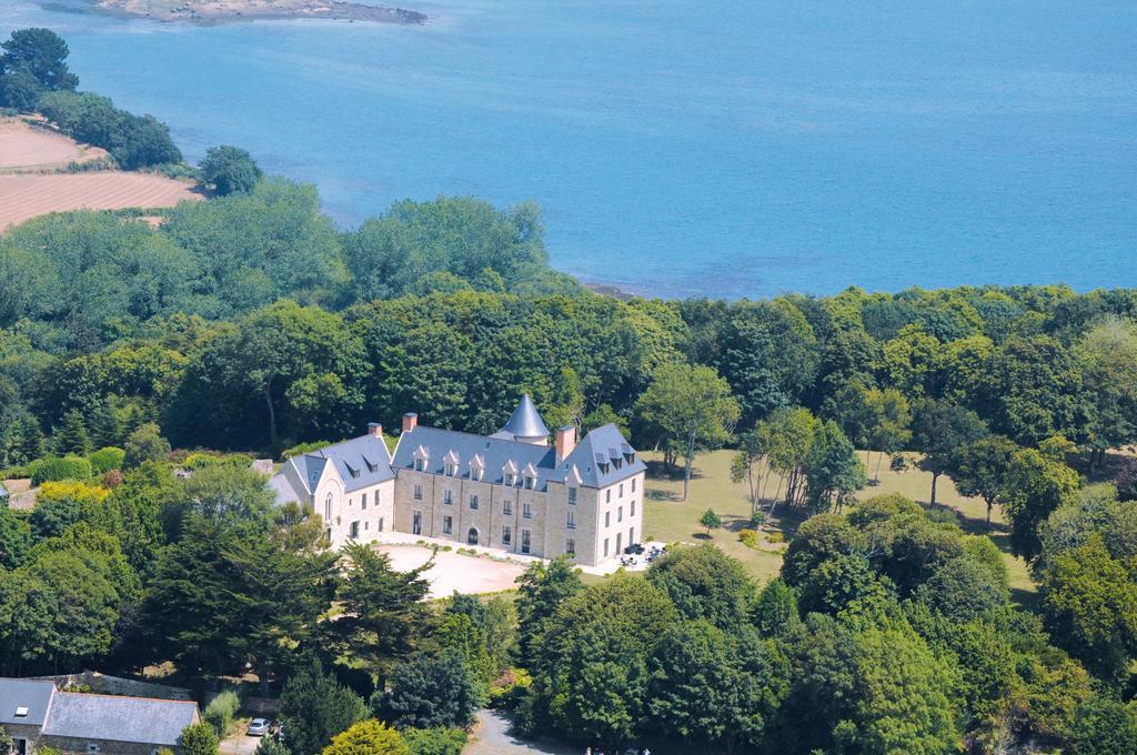 Manoir De Kergrec'H Hotel Plougrescant Kültér fotó